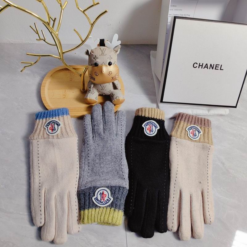 Moncler Gloves 0109